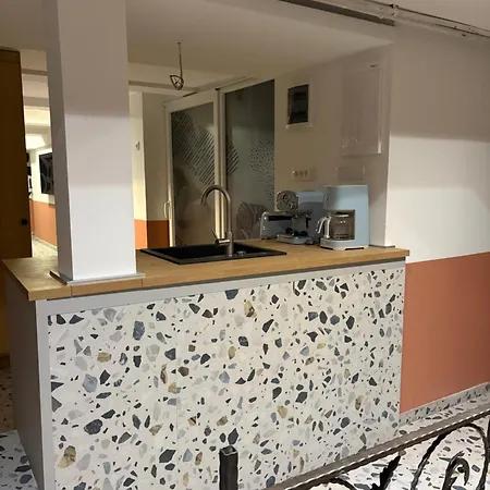 Bloom Boutique Готель