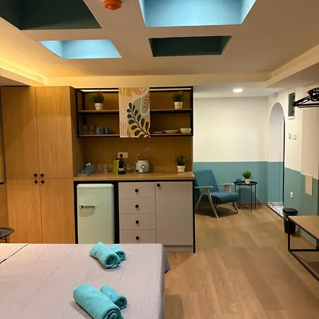 Bloom Boutique Hotel *